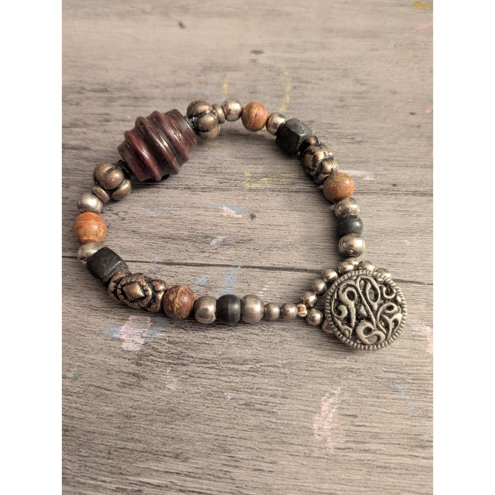 Bohemian Beaded Stretch Bracelet Silver Tone Filigree Medallion Earthy Tones